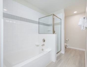 Epic Universe Brand New Modern Vista Cay Reserve Condo - 6005 4