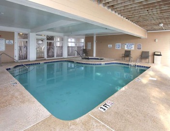 Beach Walk Villas 908 -2BR-Cherry Grove-I/O Pools 5