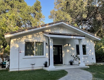 Beautiful modern bright brand new guest house 2 beds and 2 baths 5
