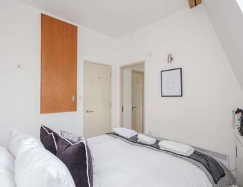 Stylish 1BD by Northcote Road and Clapham Junction 3
