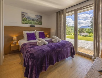 Apartment Adret 6 people Sunny Side Apartment with Pool, Lake and Mountain Views 5