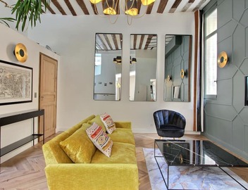 Modern, elegant 2 BD 2 BTH, in the Marais, insurance included 2