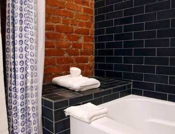 Luxury Condo 1 Bed 1.5 Bath Block off Magazine 3