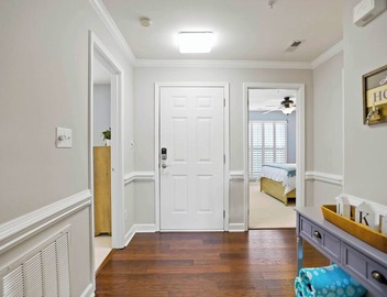 Lavish Lake Lounge by SoCharm | 3rd Fl Waterfront Condo - 3Bed/2Bath Cornelius 3