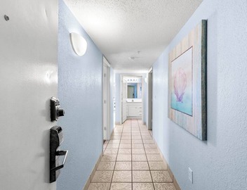 Bay Watch 932-2BR/2BA Oceanfront 3