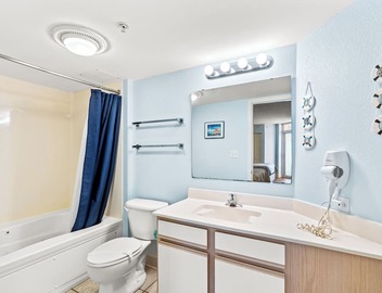 Bay Watch 932-2BR/2BA Oceanfront 4