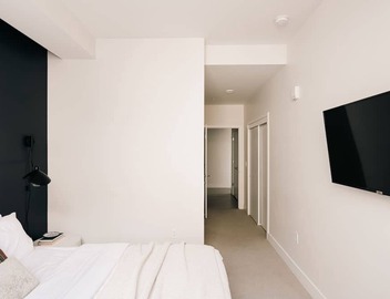 Central LoHi Clubhouse | Skyline View | Sleeps 12! 5