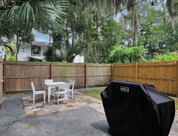 Sunny apartment in walkable San Marco! 5