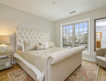 Luxury Downtown Harwich Port Condo Retreat 3