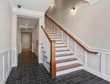 TJs Tide: Prime Location Condo w/Outdoor Deck 2