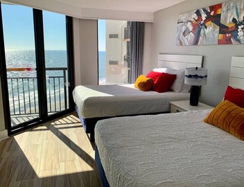 Absolute Beach. Oceanfront. Pet Friendly. 5