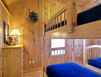 The Boathouse Cottage is a beachfront family retreat 3