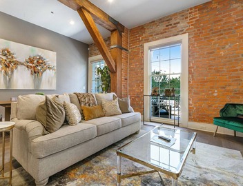 ⚜️THIS IS IT! Downtown Location & Luxury GLAM MEETS HISTORIC CHARMER LG Balcony City Views! 2