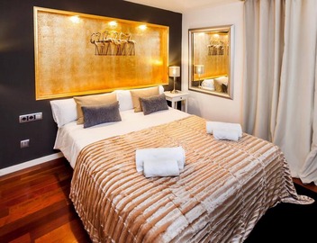 Victoria City Center 2: Luxury Touristic Duplex in the heart of Barcelona 3