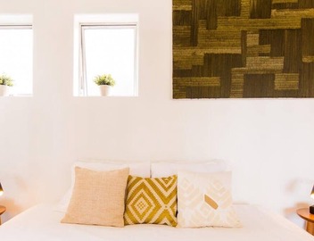 Room A at The Dutra Inn - Little Italy 3