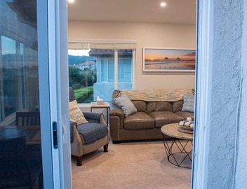 Panoramic Ocean View-No Stairs-King Bed-Walkin shower, 24hr Manned Sec. Gates 3