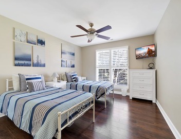 Cozy Cove - Gorgeous Lake Norman Lakefront Views - Lake Norman Vacation Rental 5
