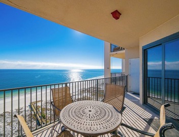 *WEEKLY SPECIALS!* 2 Bedroom GULF FRONT Condo ~ Phoenix East II 5