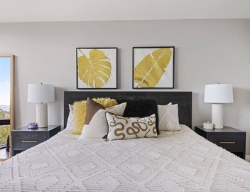 Modern, Chic Marina Retreat w/Gorgeous City Views | Office Space w/Wifi 3