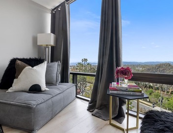Modern, Chic Marina Retreat w/Gorgeous City Views | Office Space w/Wifi 2