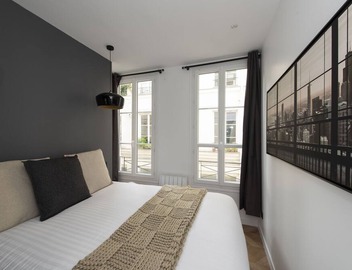 Time Line, 3BR/2BA, 6 people 2