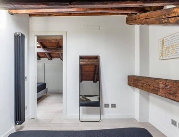 Ponte Milvio Luxury House offers 5 STAR spaces, furnishings, services and comfort. 3