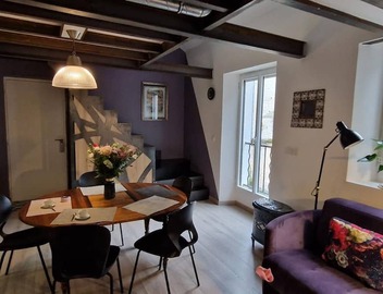 Blanche Charmant duplex-Apartment 5