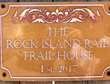 Rock Island Rail House.🐾 Dog friendly, Private 6ft. Fenced Yard 4
