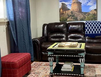 Rock Island Rail House.🐾 Dog friendly, Private 6ft. Fenced Yard 2