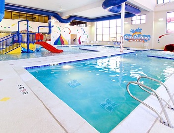 2 Bedroom Suite Close to Salt Palace Convention Center! Free Breakfast Buffet. Pool, Hot Tub & Waterslide Access. 3