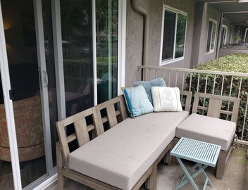 Peaceful, 3-bedroom condo, a short walk away from Port Hueneme beach and pier 3