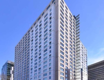 Beautiful 1BR | Desk & WiFi | Full Kitchen | Washer/Dryer | Cambridge 5