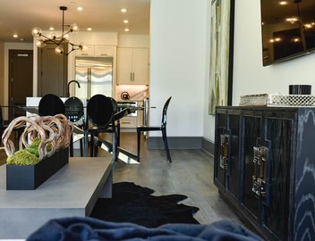 Luxury Modern Condo: Steps from French Quarter, Superdome, and CBD Nightlife 3