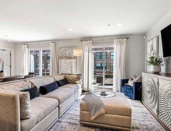 Corner Penthouse+Large Private Terrace+Sleeper Sofa 4