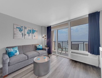 Heavenly Oceanfront Relaxing Penthouse! 2