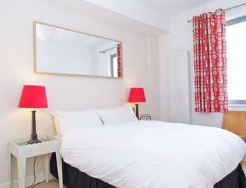 Clerkenwell Near Station With Lift & Balcony 3