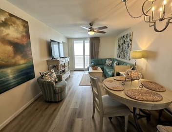 Nautilus 1506 - Gulf Front 2BD/2BA 5th Floor. Free Beach Service 3/1-10/31 4