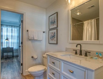 Free Beach Service Canal Views! Pet Friendly! Sandpiper Cove 4103! 2