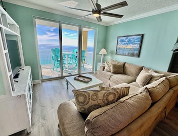 Ocean Front Paradise with Million Dollar Sunset Views and Free Beach Chairs! 5