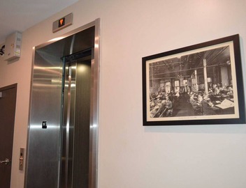 Outdoors and Adventure themed, Historic luxury condo, 2 blocks from French Quart 5
