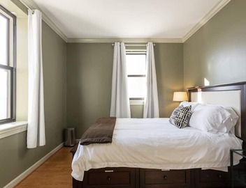 Renovated Condo in the Heart of DuPont Circle- 2 blks to Metro 2
