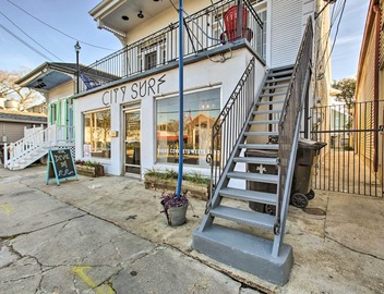 Uptown NOLA Apt on Magazine Street w/Backyard! 3
