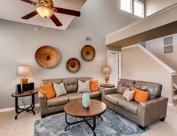 Pottery Barn Perfect Near DTC, Park Meadows Mall, Restaurants & Nightlife 2
