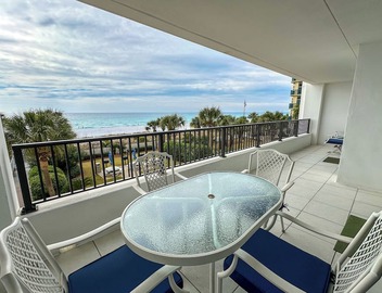 "Breakers East 205"~Spacious 2BR/2BA Gulf Front Condo Beach setup included 2