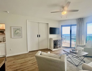 BEAUTIFULLY RENOVATED Condo on the 14th Floor with Fabulous Gulf-Front Views! 4