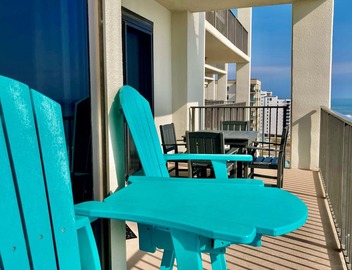 BEAUTIFULLY RENOVATED Condo on the 14th Floor with Fabulous Gulf-Front Views! 5