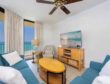 WEEKLY SPECIALS! Phoenix VIII 3BR Condo on the BEACH! 4