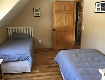 Spacious Estes Park 2 Bedroom Loft with AC. On the River, location is unmatched. 4