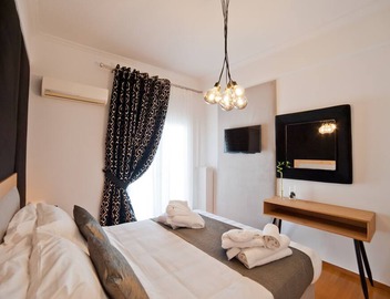 Panoramic Acropolis View Deluxe Penthouse, next to metro 2