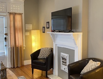 Historic Boutique Shotgun Mid-City Apartment 3